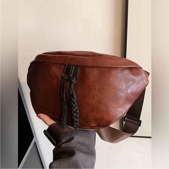 Brown Crossbody Bag New Fanny Pack Shoulder Bag Sling Bag Gorgeous Color - Picture 4 of 16